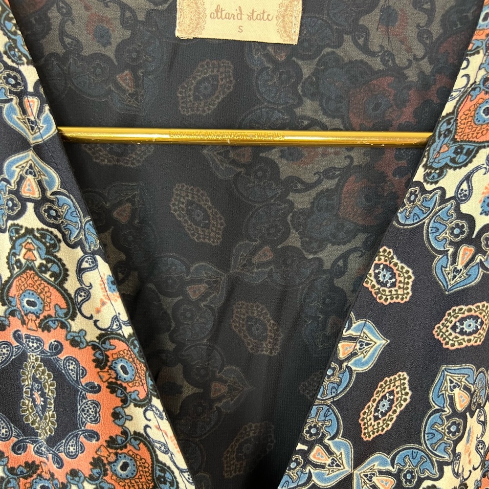 Altar’d State Navy Floral Wrap Dress, Small - Picture 4 of 8